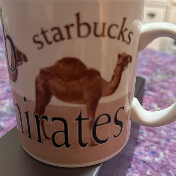 City collection Starbucks Ltd edition mug from United Arab Emirates - Picture 2 of 5